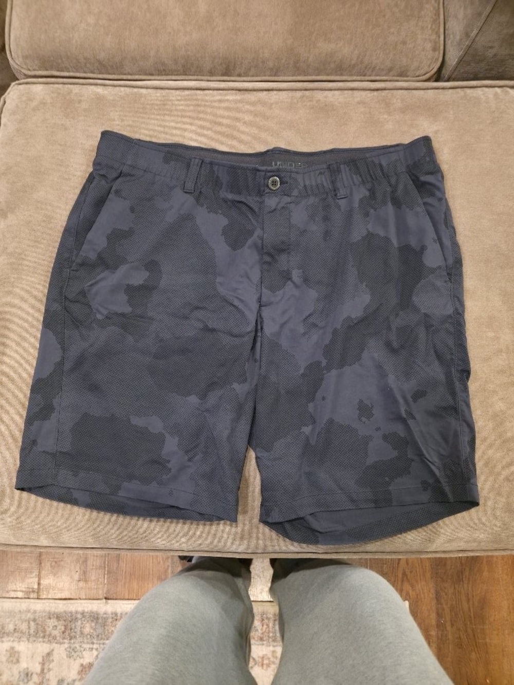 Under Armour Men's Dark Blue Camo Athletic Shorts